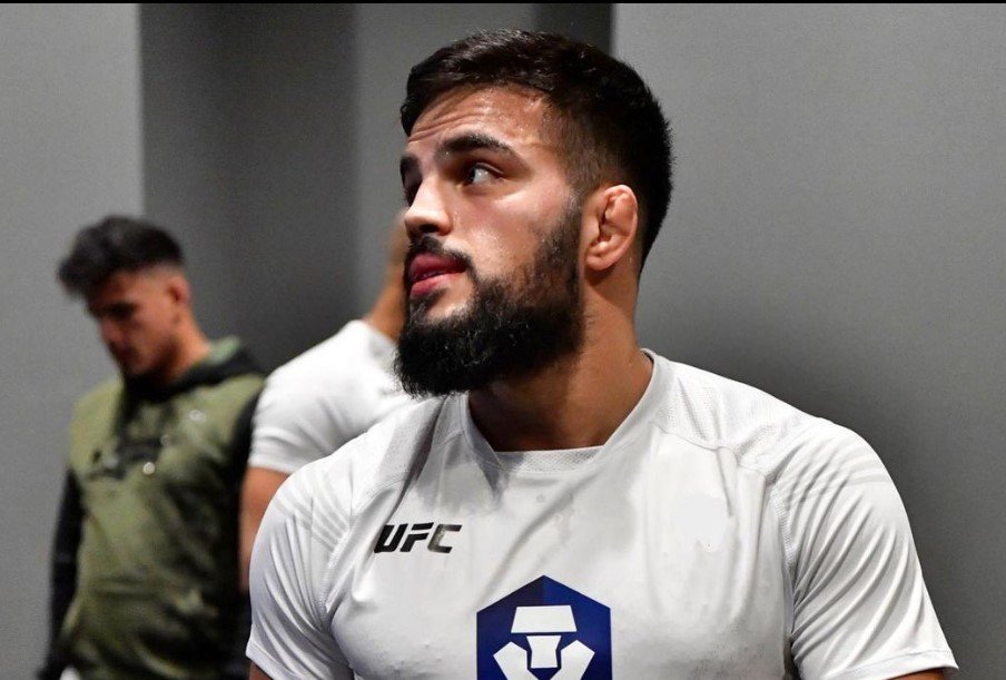 Mehr Informationen zu "UFC: Warum Nasrat unter marokkanischer Flagge kämpft."